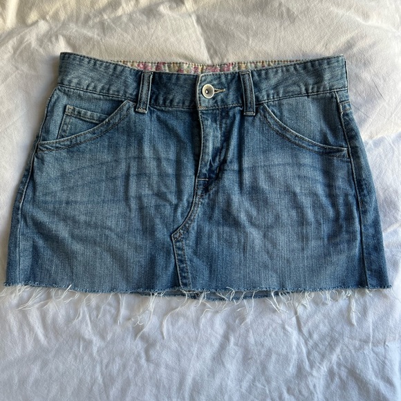 Denim Low Waist Mini Skirt - Picture 1 of 3